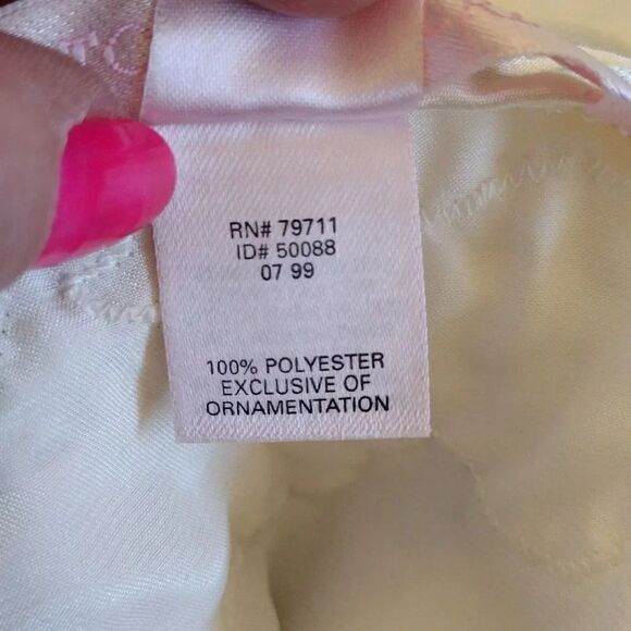 Victoria's Secret 1999 White Satin Pearl Sequin Applique Short Bridal Slip Small - Picture 13 of 17